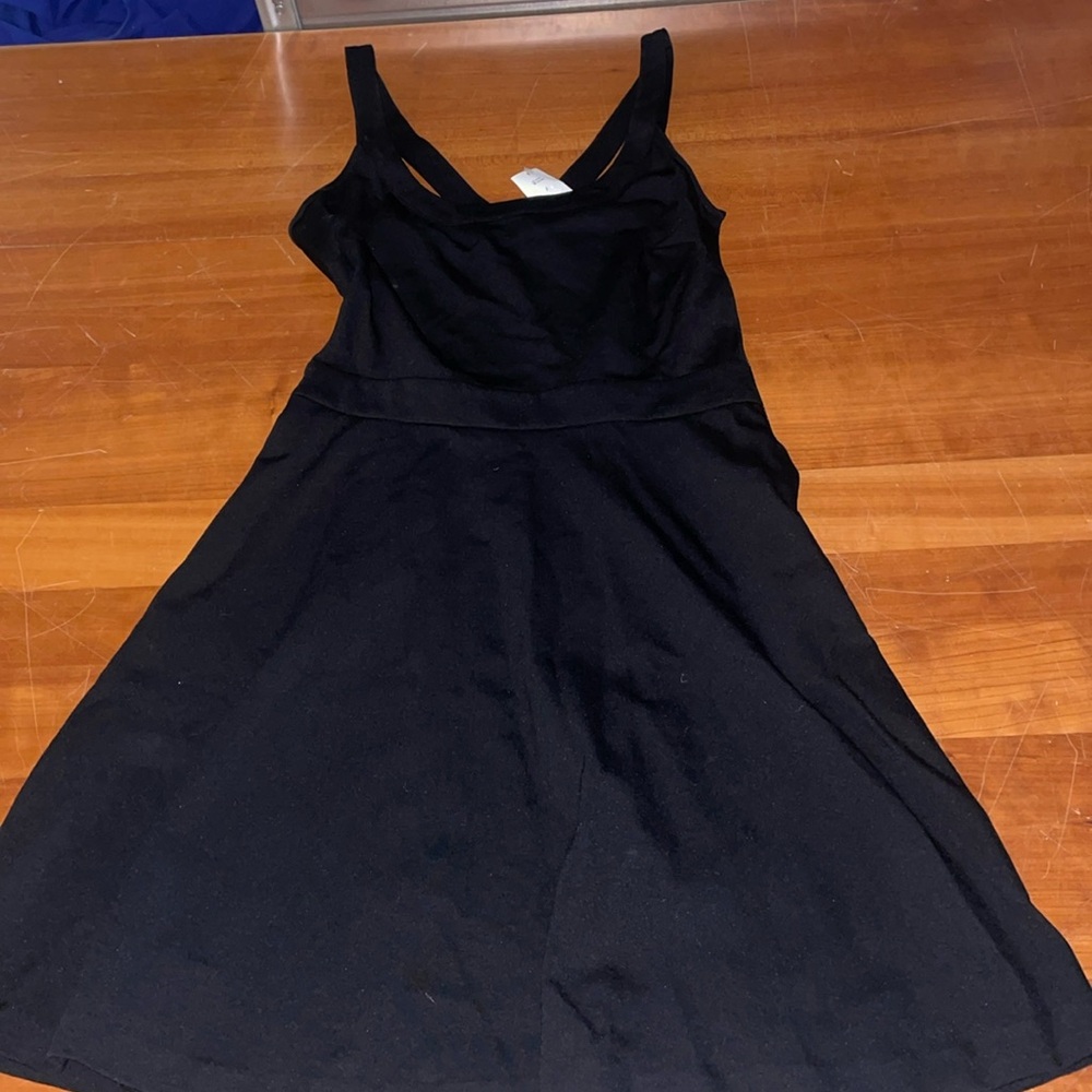 Black Banana Republic Dress, Size 4, never worn with tags